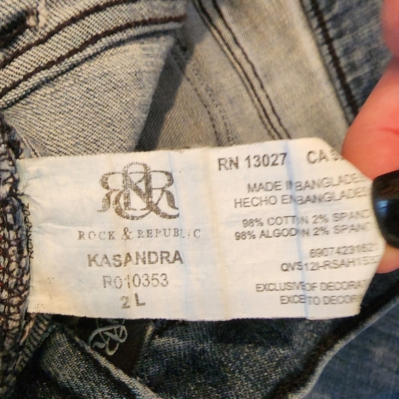 Abercrombie & Fitch Women's Blue Jeans - Picture 5 of 16